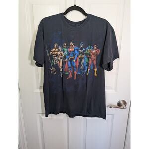 DC comics size L short sleeve t-shirt